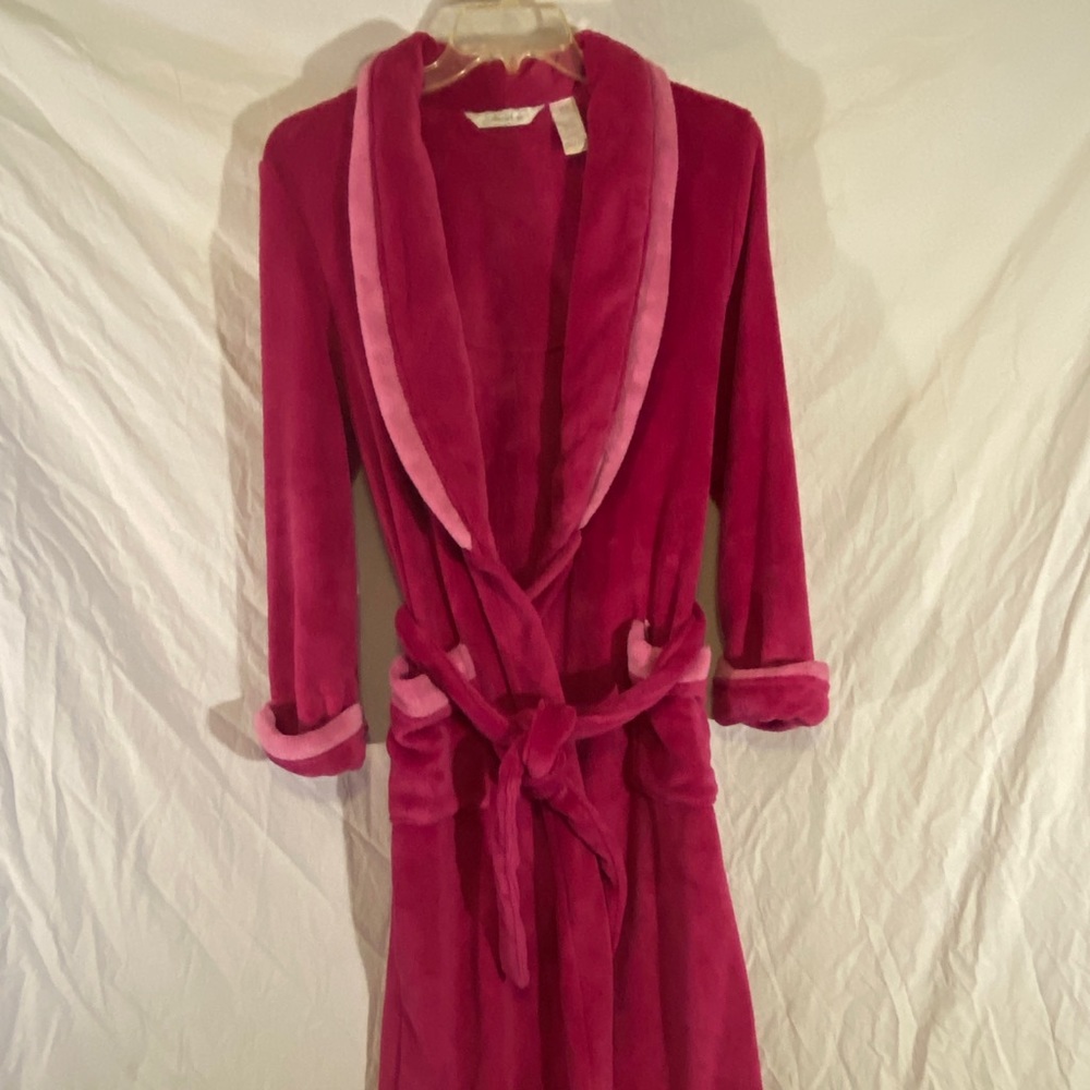 Jasmine Rose Intimates Women's Pink Robe Size M